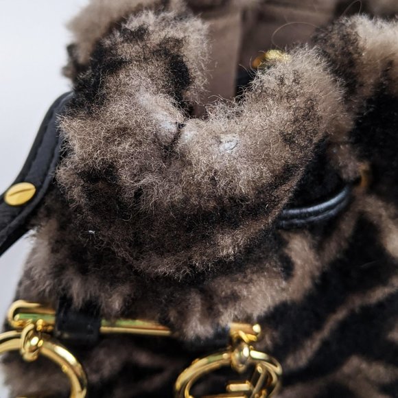 SOLD Fendi Mini Shearling Mon Tresor Bucket Bag - Picture 7 of 8